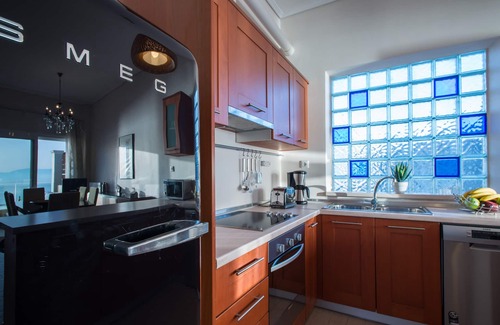 Kato Diminio Apartment | Diamante beachfront suite B