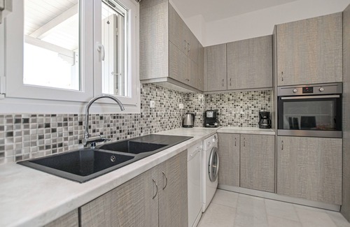 Mikri Vigla Villa | Diamantis Cove Villa on the beach