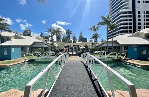 Mermaid Beach Apartment | Diamond Beach 24