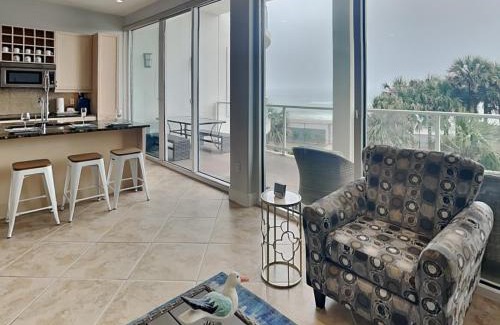 Galveston Apartment | Diamond Beach 303 - Low Tides