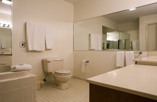 Park City Resort | Diamond Caverns Resort & Golf Club Near Mammoth Cave