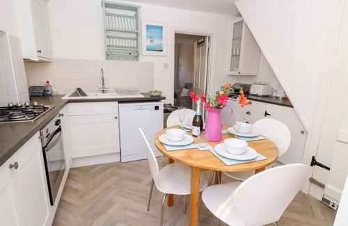 Freshwater Cottage | DIAMOND COTTAGE, country holiday cottage in Freshwater