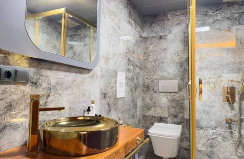 Bornova House | diamond elite pansiyon
