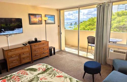 Diamond Head - Kapahulu - St. Louis Apartment | Diamond Head Beach, Queen Studio, Balc, Ocean View