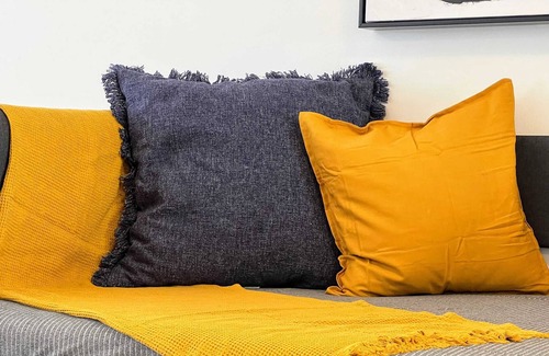 McLaughlin Condo | Diamond in L.A (AM2-CUL)