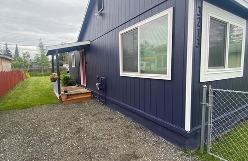 Spenard House | Diamond in the rough, in the heart of West Anchorage!
