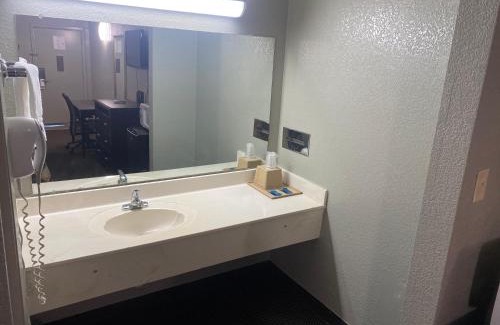 Forrest City Hotel | DIAMOND INN