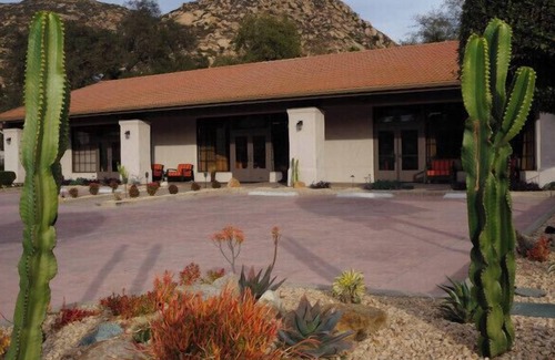 San Diego Country Estates Villa | Diamond Resorts Riviera Oaks Resort & Racquet Club - 2 Bedroom