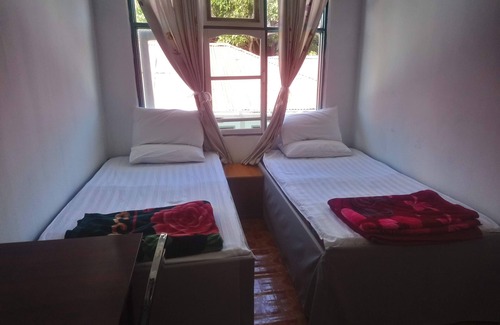 Nyaungshwe House | Diamond Star Guest House
