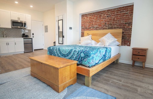 North Philadelphia West Hotel | Diamond Suites Philadelphia Center