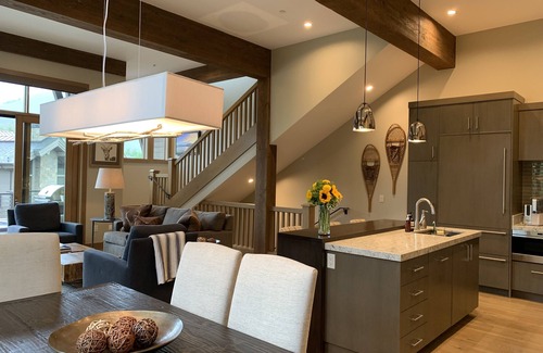 Sun Valley House | Diamondback Townhome At White Clouds