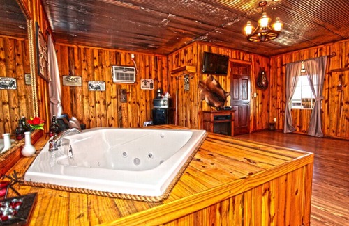 Murfreesboro Other | Diamonds Old West