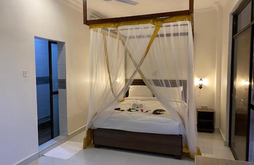 Diani Beach Hotel | Diani Palm Resort