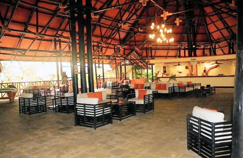 Diani Beach Hotel | Diani Reef Beach Resort & Spa