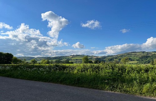 Glen of Aherlow Apartment | Dick Barry’s Cottage