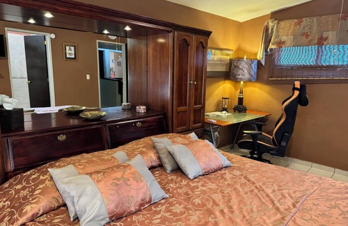 Chapalita House | Dickinson Guest House, Guadalajara Expo