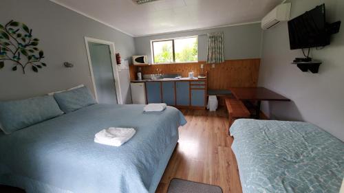 Thames Resort | Dickson Holiday Park