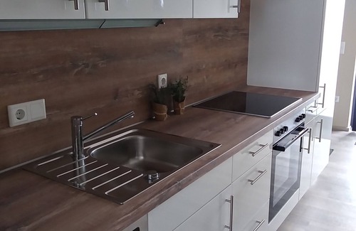 Dietfurt Apartment | Die Auszeiträumlichkeiten Liegen Mitten im Grünen, Etwas Außerhalb der Gemeinde Zell. Genießen Sie Entspannung pur mit Unbebauter Rundumsicht . Von der Wohnung aus Haben Sie Freie Sicht auf Unser Alpakagehege. Eine Gesc