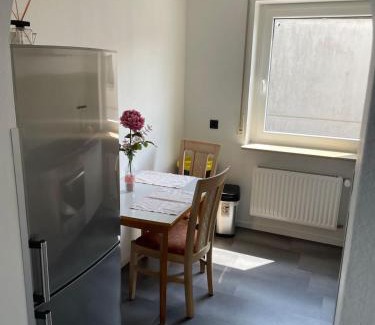 Buttenheim Apartment | Die Buttenheim Lodge - Familienfreundliche Ferienwohnung mit Garten