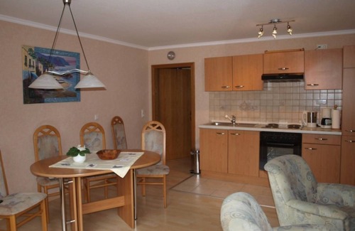 Losnich Apartment | Die Ferienwohnung hat Eine Einmalig Schöne Ruhige Lage, Direkt am Moselradweg