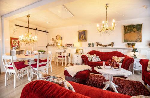 Erichshof Apartment | Die Kleine Oase Erste Etage