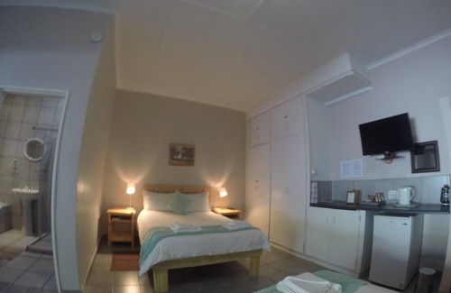 Colesberg House | Die Kleipot Guesthouse