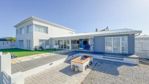 Struisbaai House | Die Lig-Huis Struisbaai