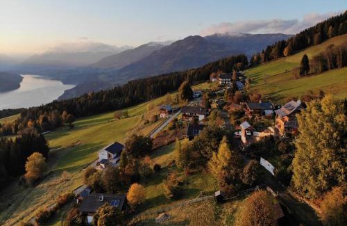 Ferndorf Ski Chalet | Die Mirnockhütte