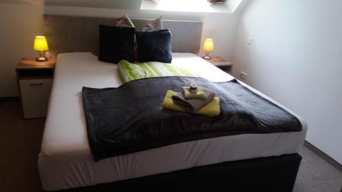 Zeltweg Bed & Breakfast | Die Schlafstube - Bed & Breakfast