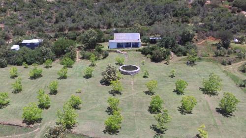 Buffalo Hills Game Reserve Apartment | Die Skoolhuisie