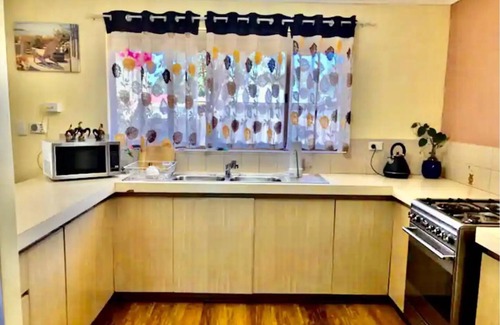 Piccadilly House | Diggers Dealers Accommodation