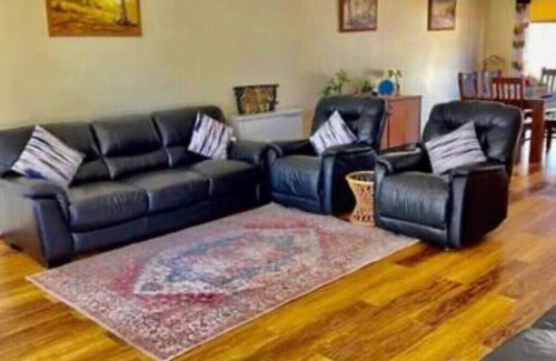 Piccadilly House | Diggers Dealers Accommodation