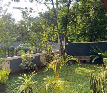 Kundasale House | Dili's Home Stay