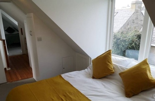 Findhorn Cottage | Dilkusha cottage within heart of Findhorn village.