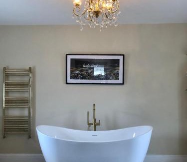Loughrea Bed & Breakfast | Dillion House