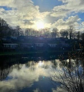 Bont Newydd Ski Chalet | Dillons Lakeside Lodge