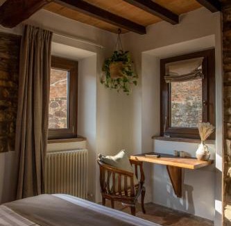 Canossa Bed & Breakfast | Dimidium