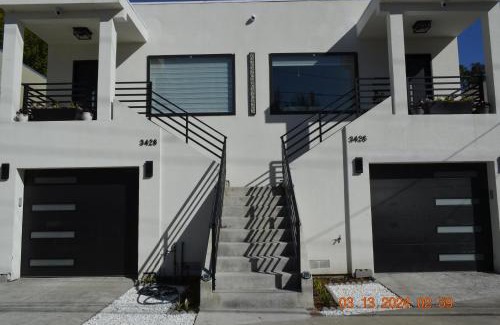 Piedmont House | Dimond Abode Vacation Home #1 Oakland Dimond District