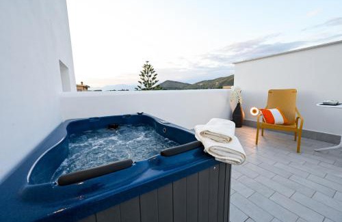 Mondragone Apartment | Dimora Domitia - Apartments