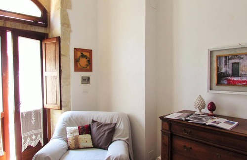 Palazzolo Acreide Historic Centre Apartment | Dimora La Rosa Barocca