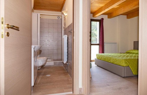 Lorica Apartment | Dimora nel bosco