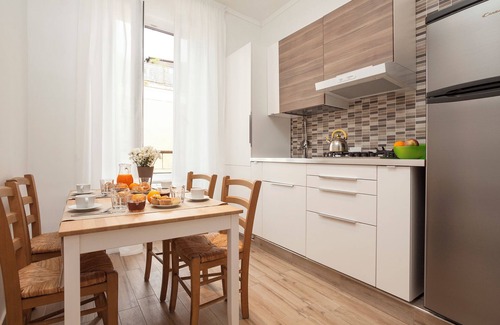 Vatican Apartment | DIMORA SANTA MARIA apartment