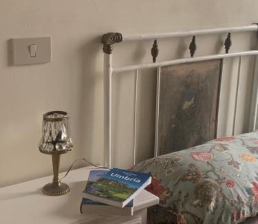 Todi Bed & Breakfast | Dimora Scarnabecco