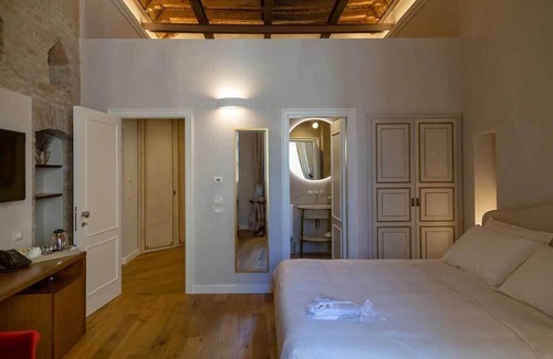 Jesi Bed & Breakfast | Dimora Storica Lo Svevo