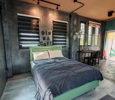 San Sai House | Din House2