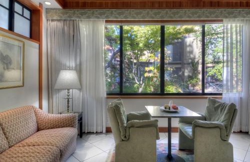 Palo Alto Hotel | Dinah's Garden Hotel