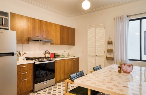 Zona Rosa Apartment | DINAMARCA by Mr. W