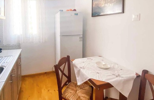 Patitiri Apartment | Dinas Apartment - Alonnisos Summer Haven