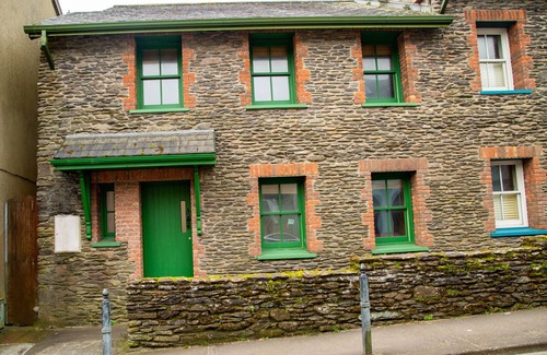 Dingle Apartment | Dingle Town Holiday Home