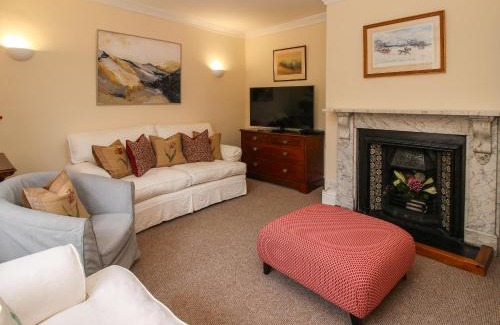 Ludwel House | Dinham Court